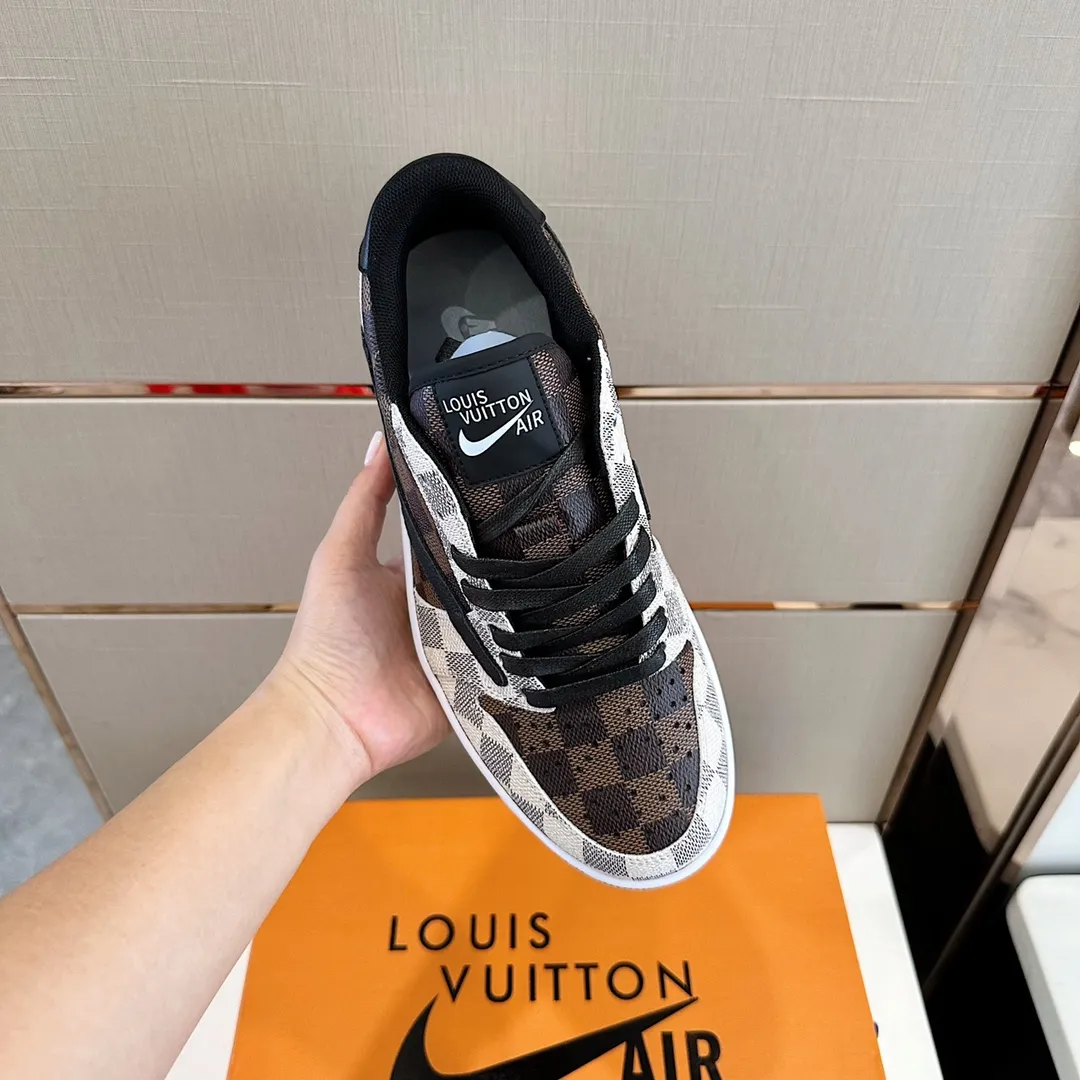 Men's shoes 💰p440 "*OUIS *UITTO* Nike" new original drawer box, co-branded low-top casual sneakers, this sneaker is completely made of denim canvas splicing leather, decorated with Louis Vuitton's iconic monogram and Damierl pattern with natural cowhide piping. The upper of this shoe combines LV’s most classic Monogram and Damier elements, giving it a sense of luxury and recognition! Size: 38-45